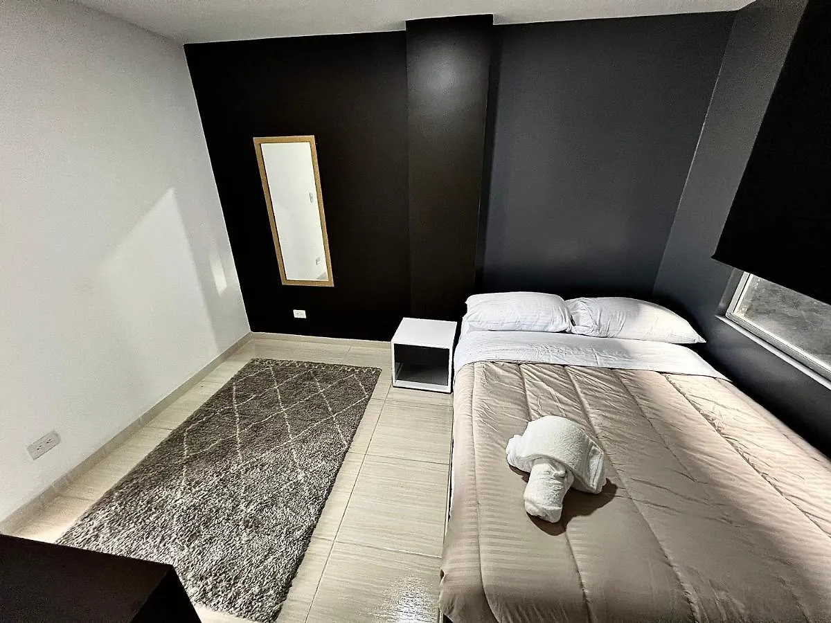 Aparta Hotel Orange 0*, بوغوتا